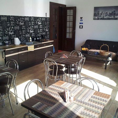 Hostel Maxim Varşovia Exterior foto